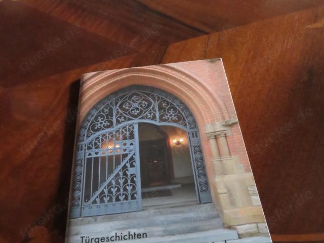 Türen von Stuttgarts Kirchen, Buch zu verchenken - 1